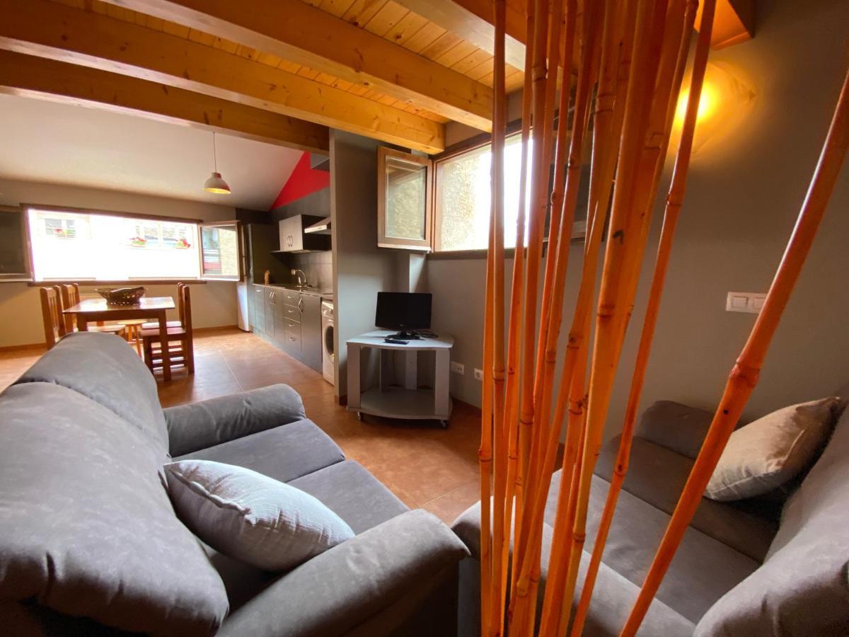 La Vall Apartaments Duplex San Lorenzo de Morunys Buitenkant foto