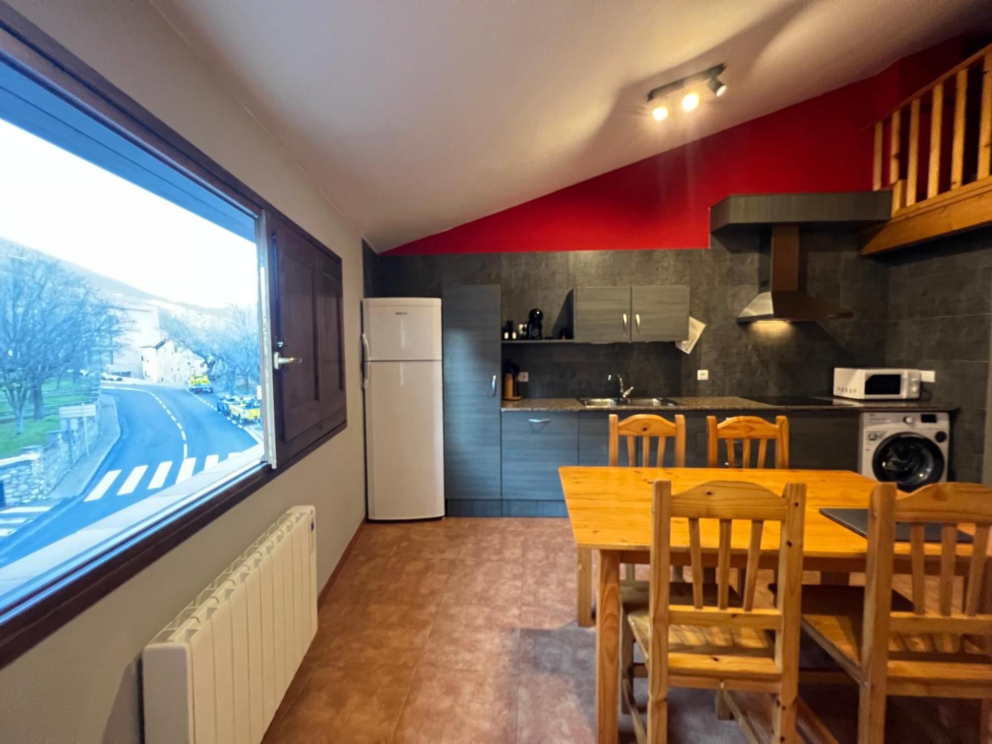 La Vall Apartaments Duplex San Lorenzo de Morunys Buitenkant foto